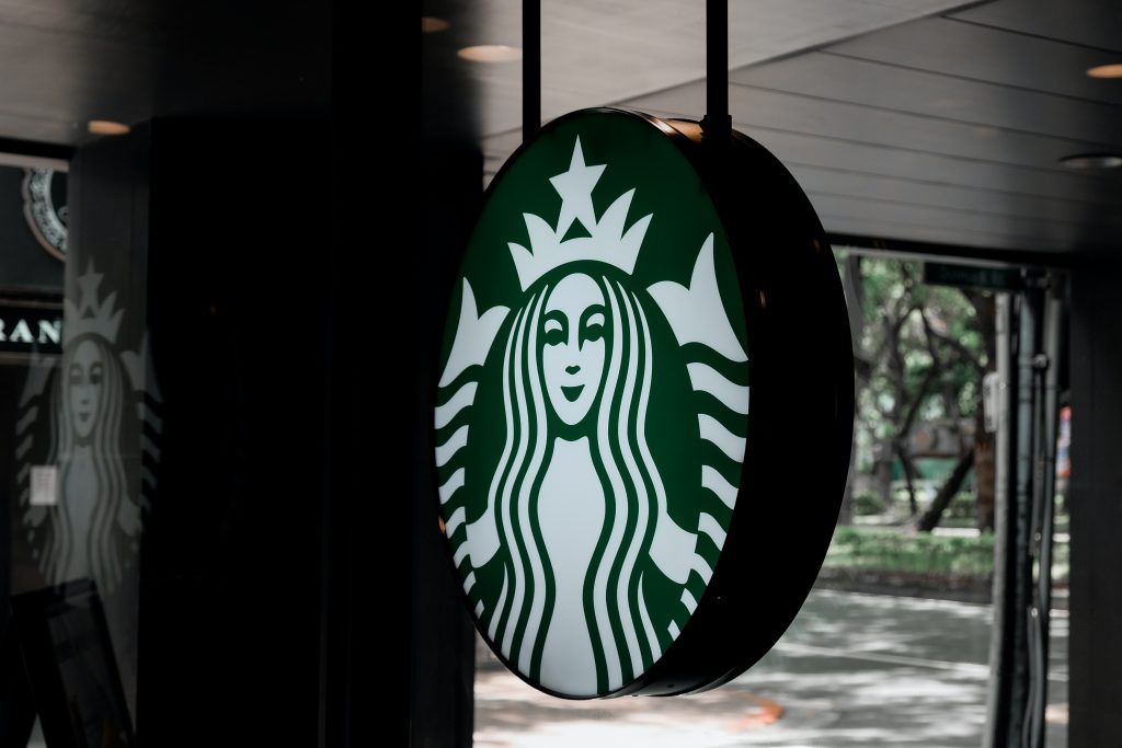 Starbucks:  Modern Marketing Management & Marco Gianni